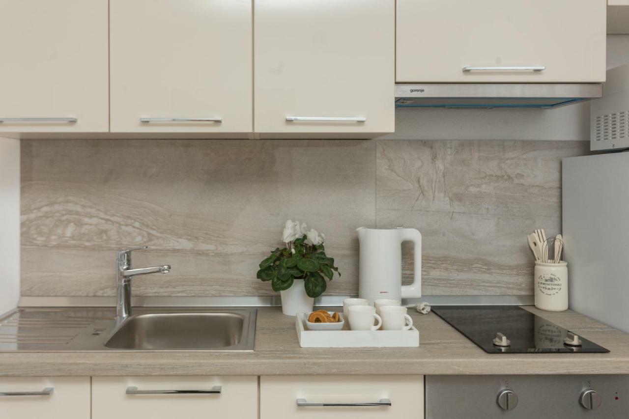 Apartments Maximus Дубровник Екстериор снимка